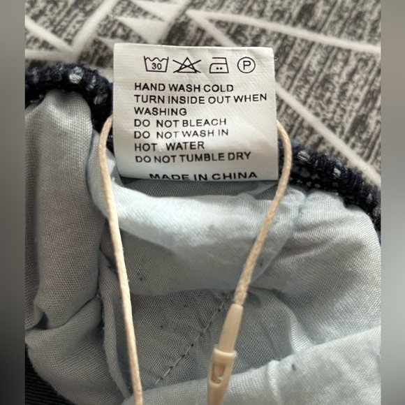 🇨🇦 NWT Sunshine Park jogger jeans size small - Picture 11 of 16